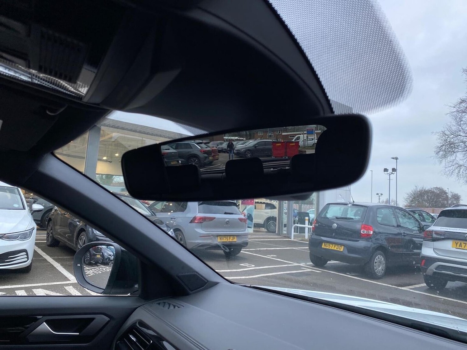 Used Volkswagen T-Roc 2022 for sale - 77024216: Photo 16