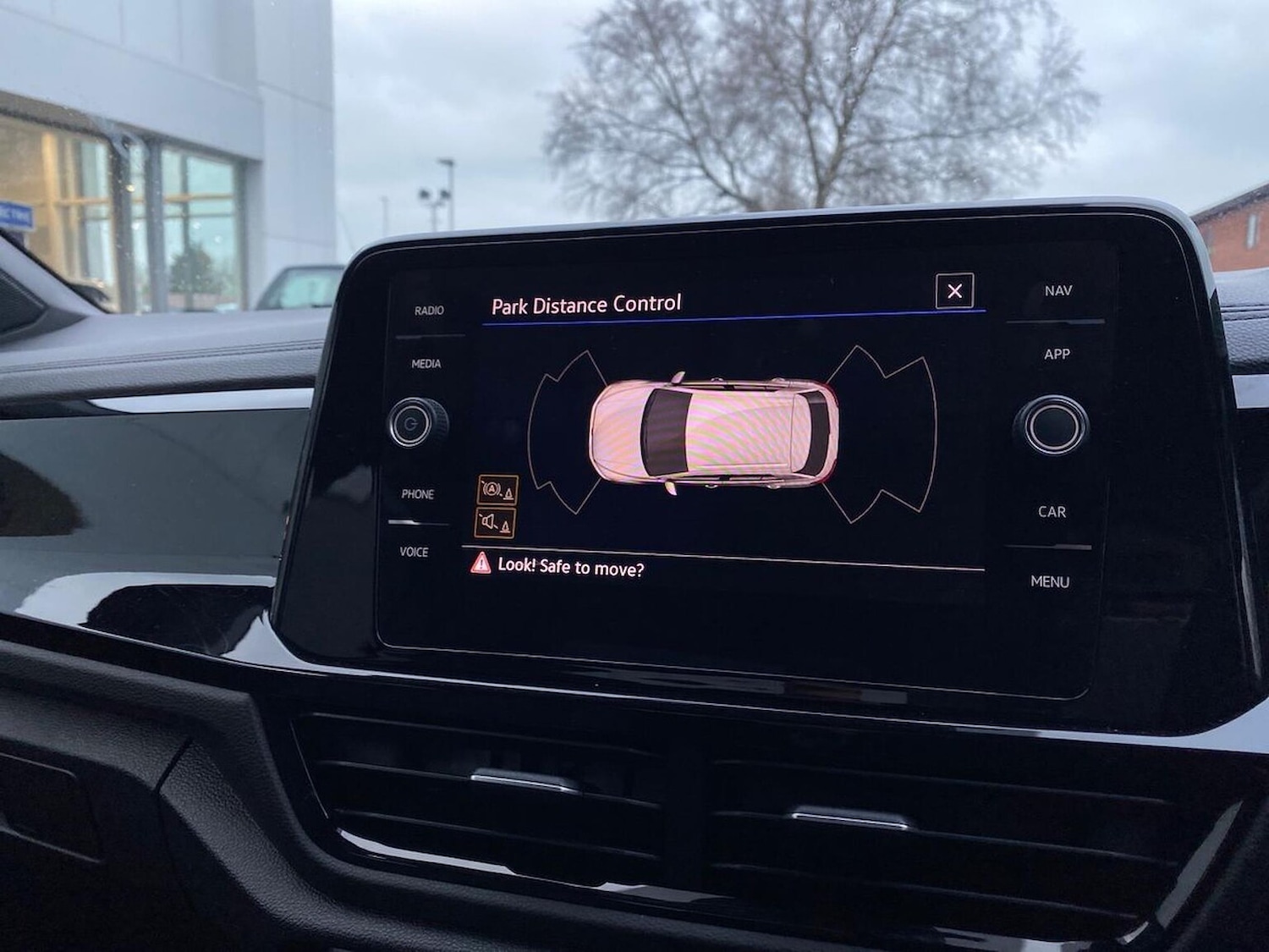 Used Volkswagen T-Roc 2022 for sale - 77024216: Photo 25