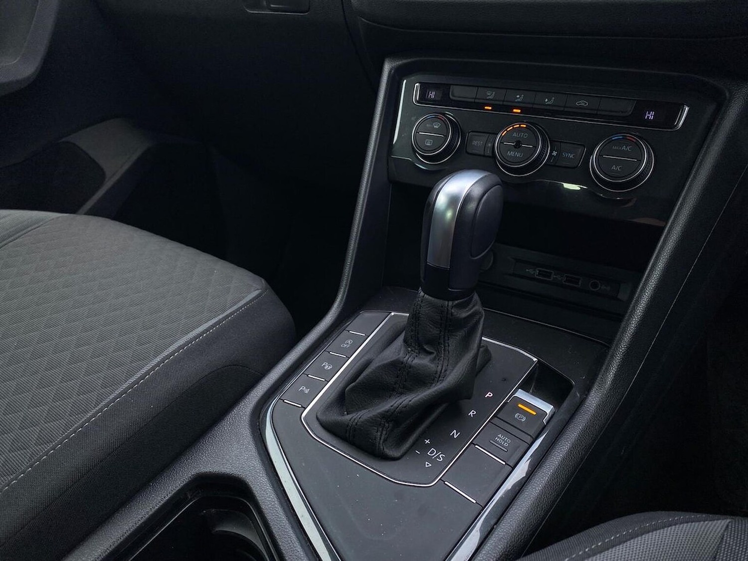 Used Volkswagen Tiguan 2020 for sale - 76628204: Photo 13