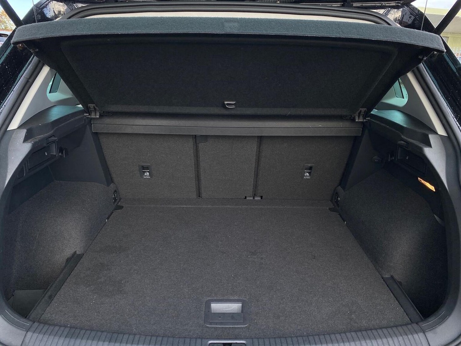 Used Volkswagen Tiguan 2020 for sale - 76628204: Photo 17