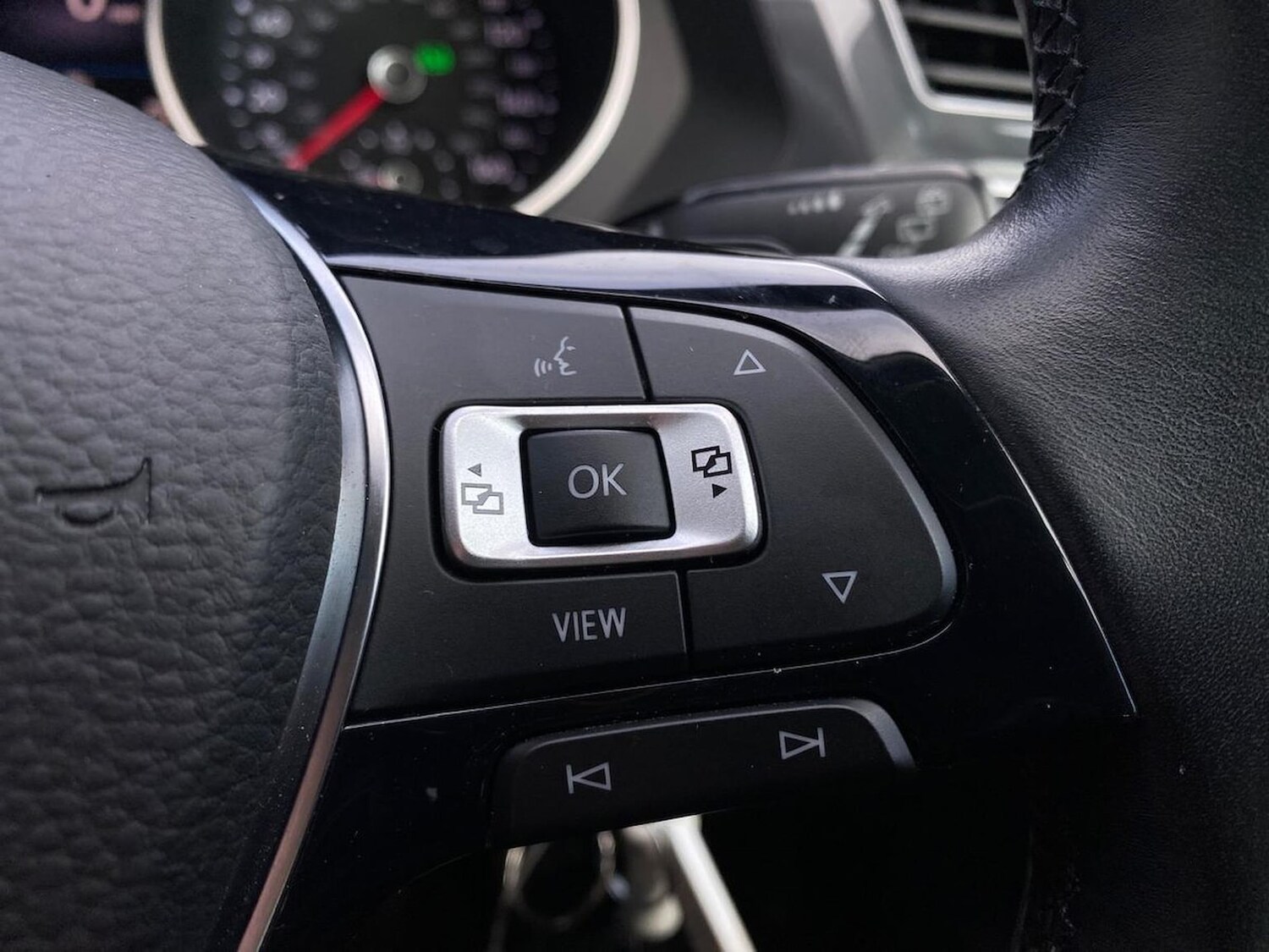 Used Volkswagen Tiguan 2020 for sale - 76628204: Photo 25