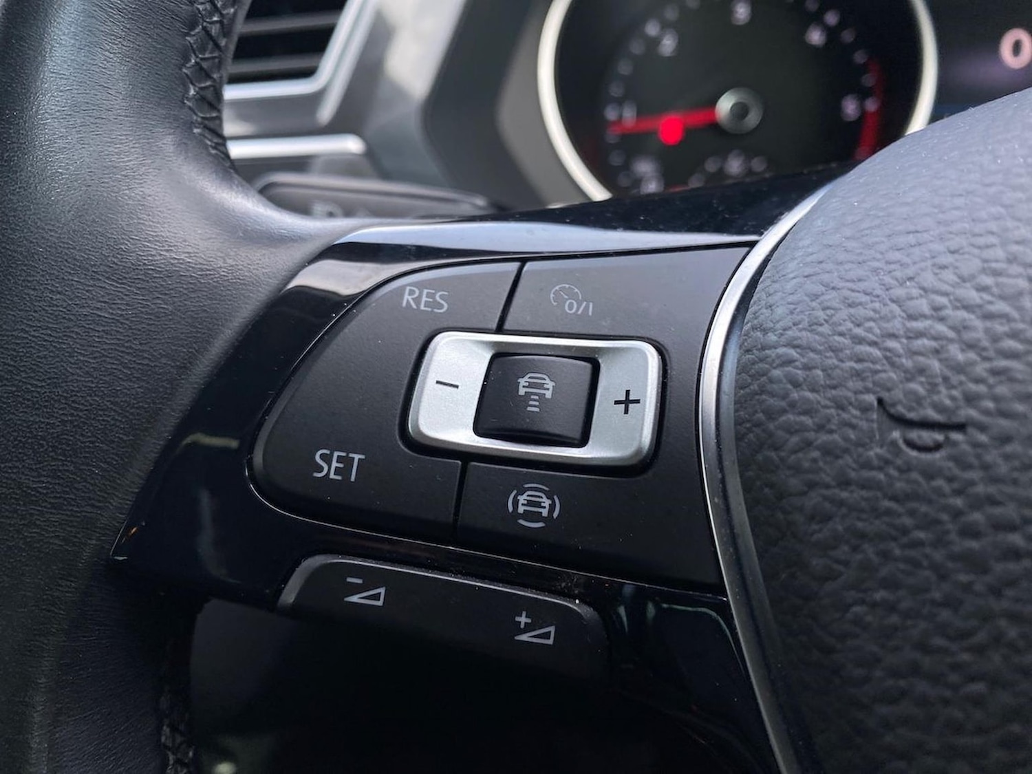 Used Volkswagen Tiguan 2020 for sale - 76628204: Photo 26