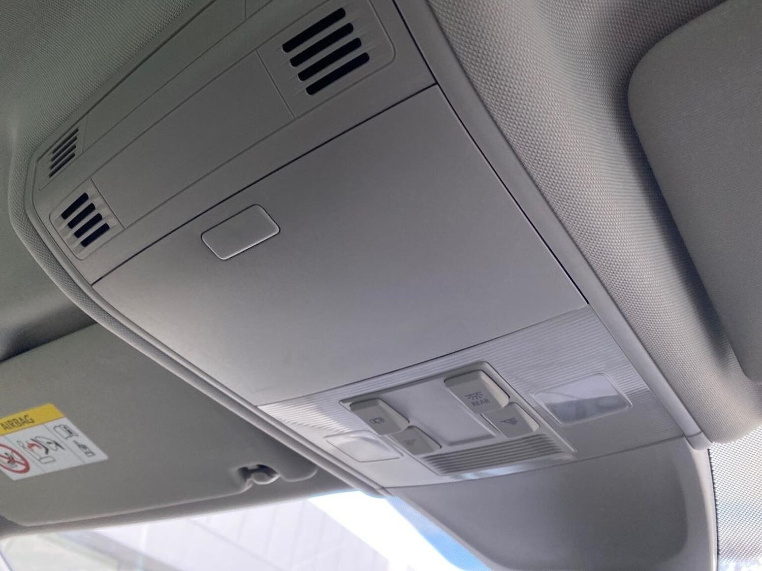 Used Volkswagen Tiguan 2020 for sale - 76628204: Photo 31