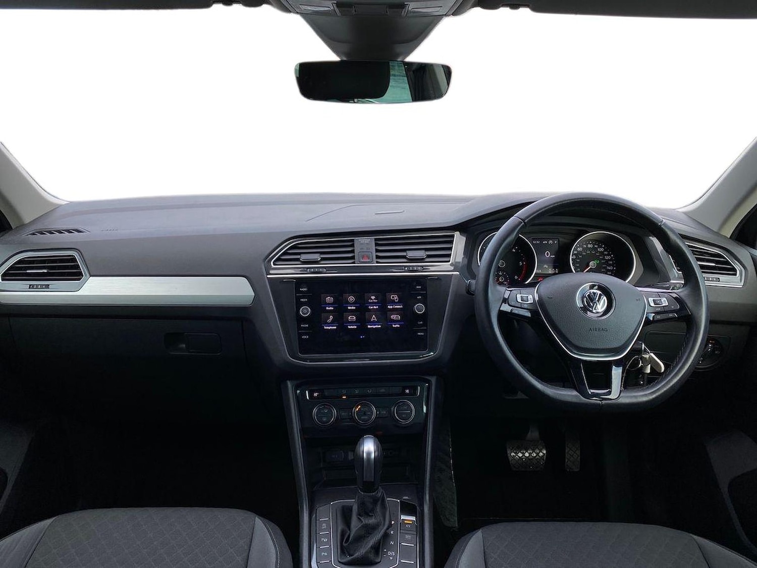 Used Volkswagen Tiguan 2020 for sale - 76628204: Photo 8