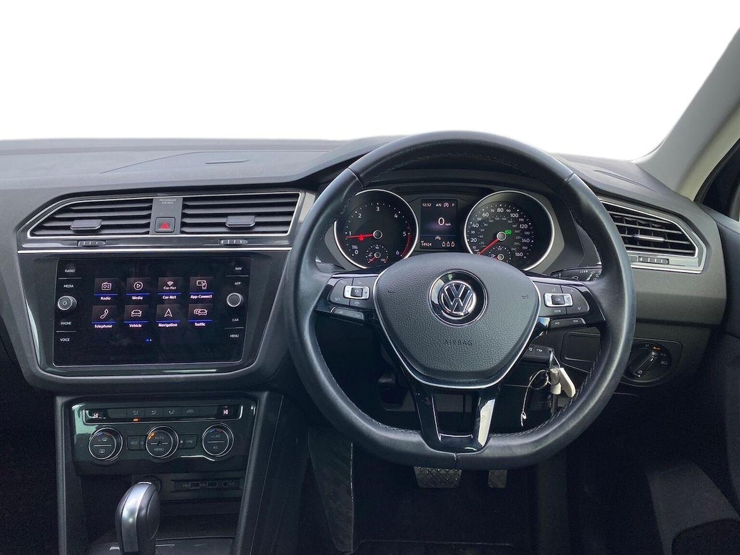 Used Volkswagen Tiguan 2020 for sale - 76628204: Photo 9