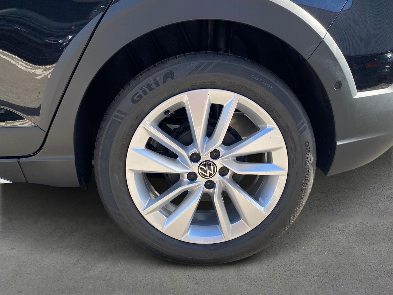 Used Volkswagen Taigo 2025 for sale - 76027514: Photo 6
