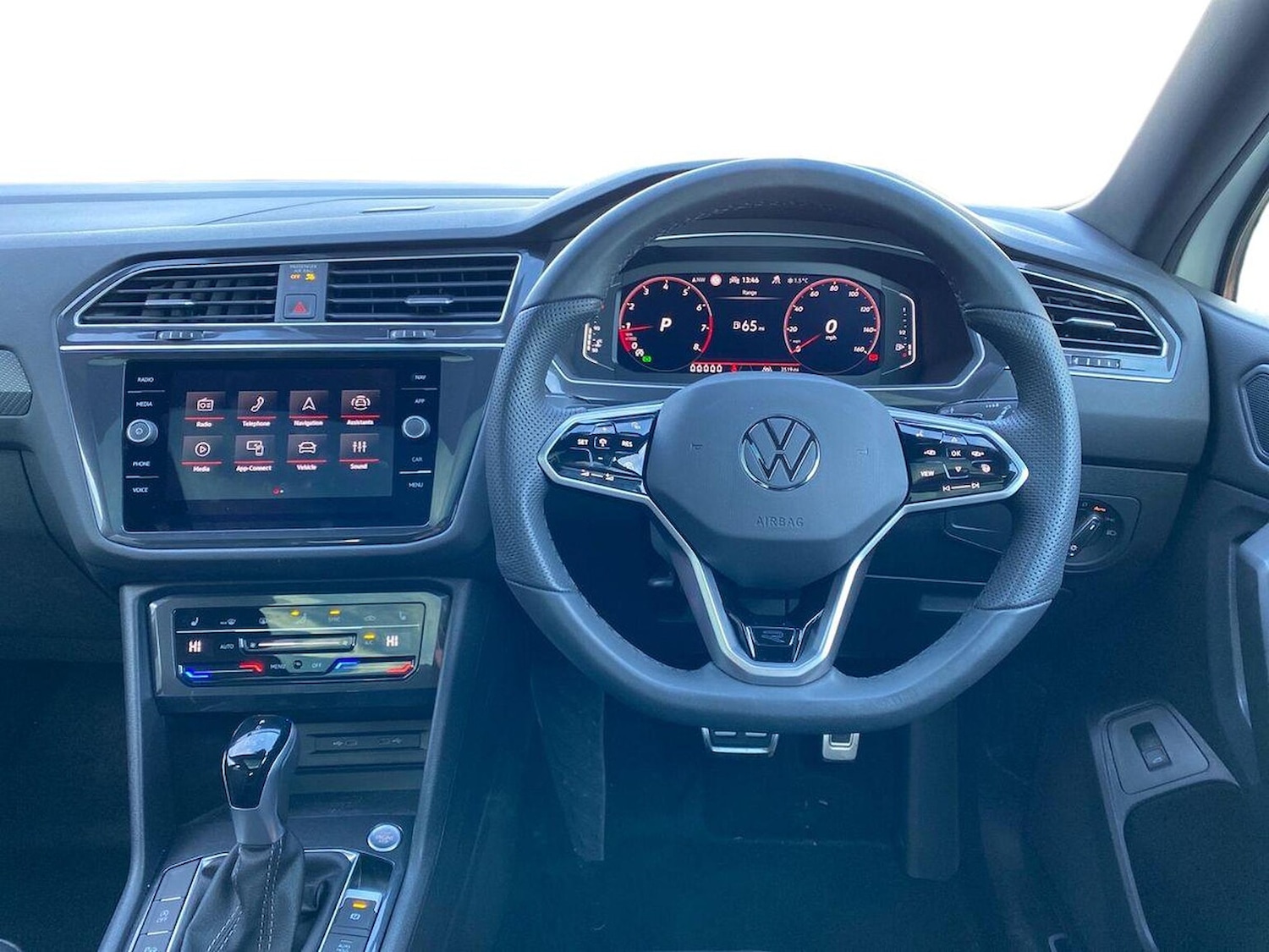 Used Volkswagen Tiguan Allspace 2024 for sale - 76663008: Photo 10