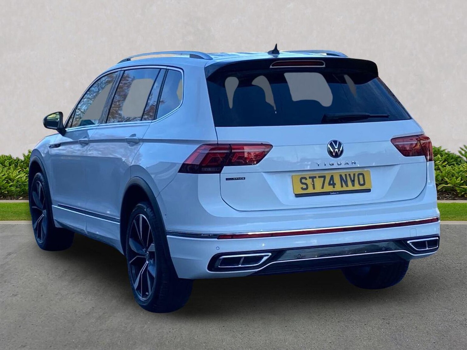 Used Volkswagen Tiguan Allspace 2024 for sale - 76663008: Photo 3