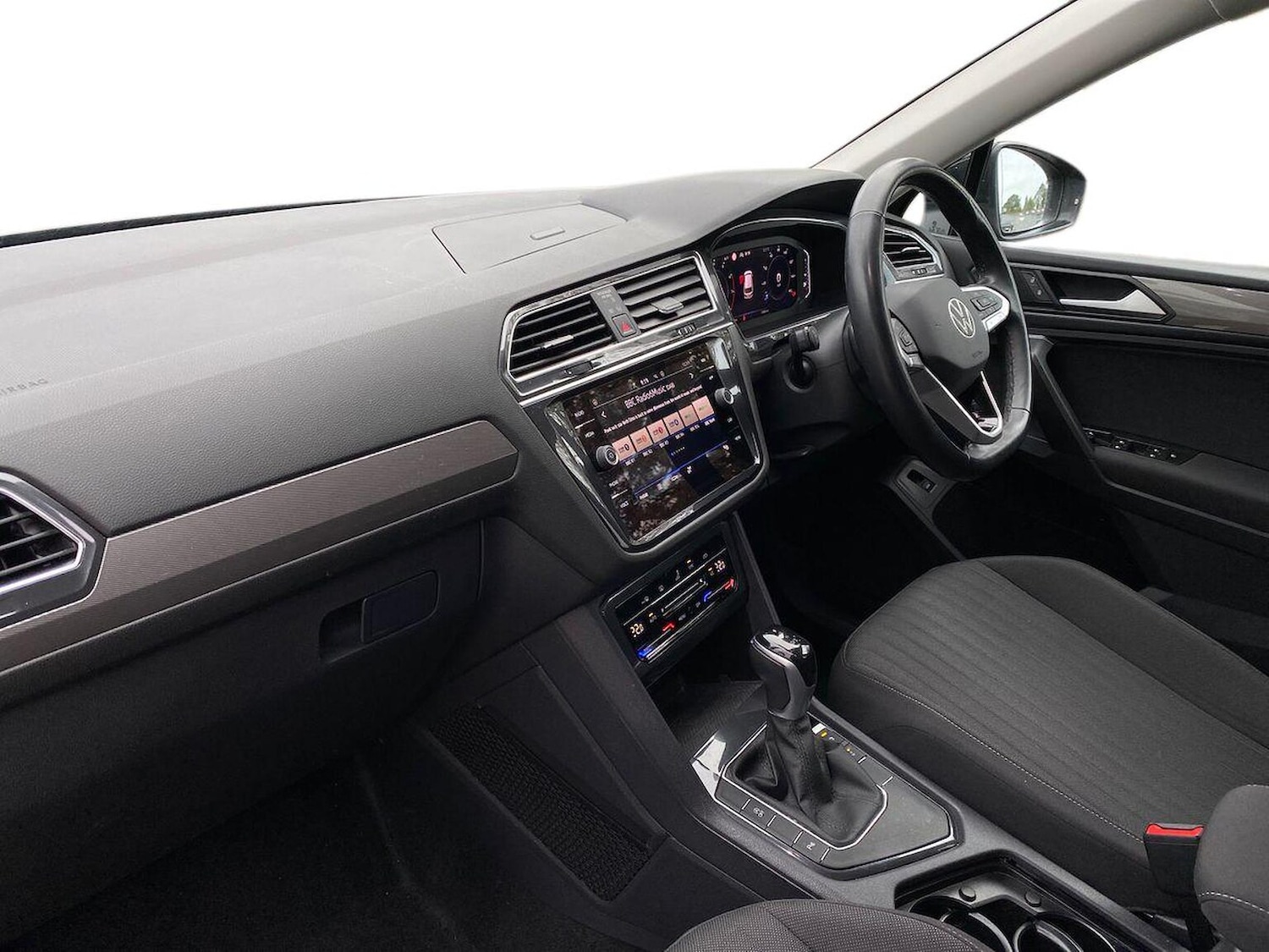 Used Volkswagen Tiguan Allspace 2022 for sale - 76268301: Photo 8