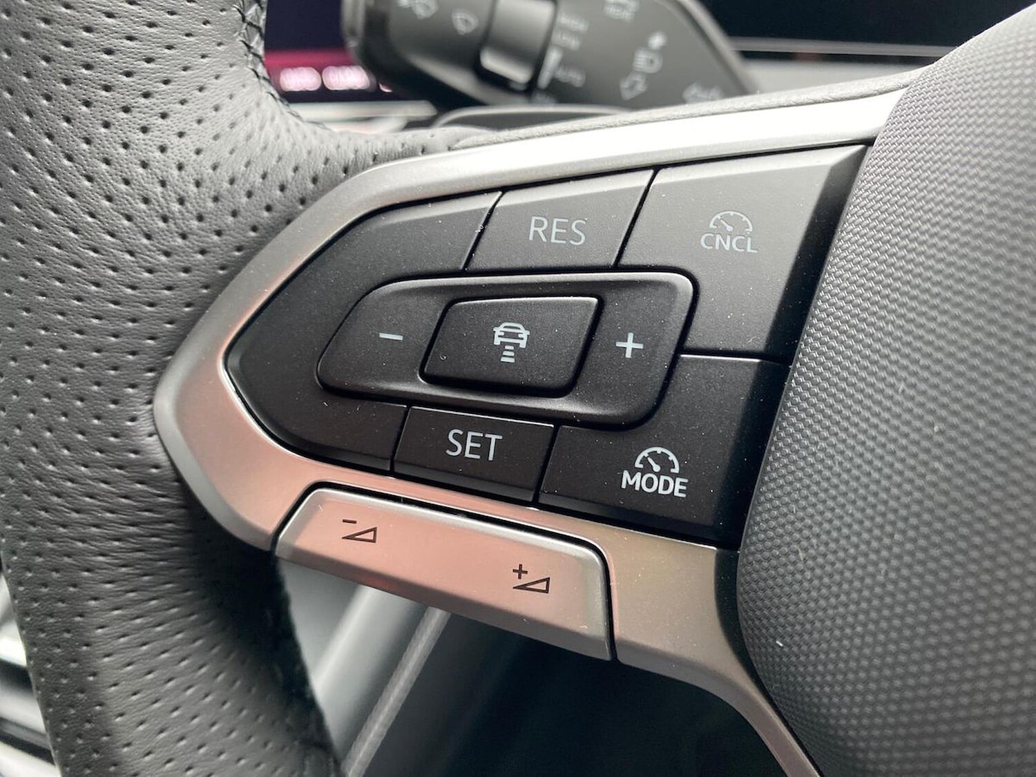 Used Volkswagen Tiguan 2025 for sale - 76305458: Photo 27