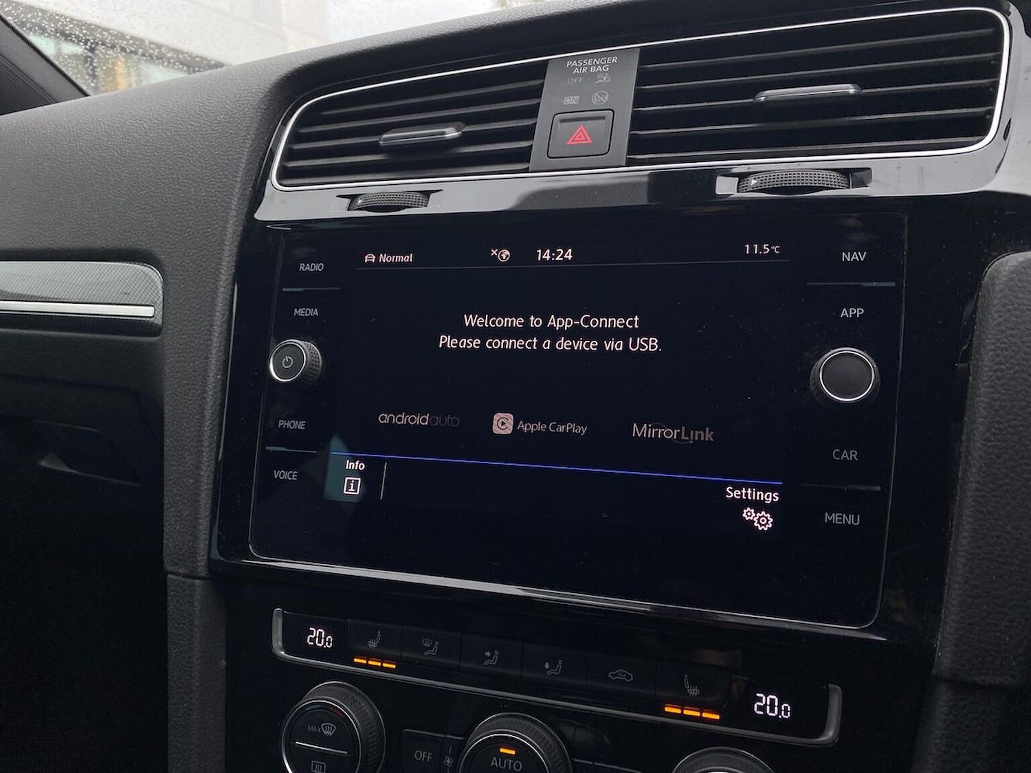 Used Volkswagen Golf 2020 for sale - 76357997: Photo 12