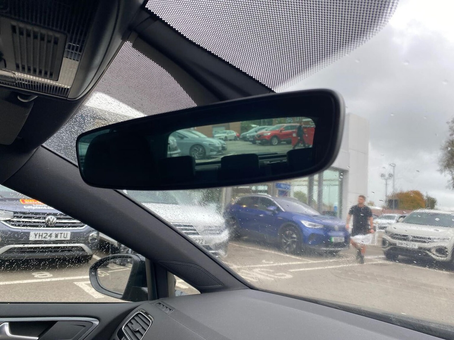 Used Volkswagen Golf 2020 for sale - 76357997: Photo 15