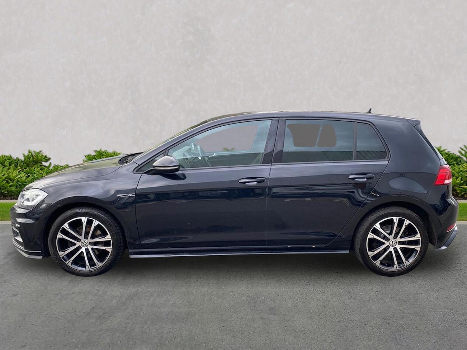 Used Volkswagen Golf 2020 for sale - 76357997: Photo 20
