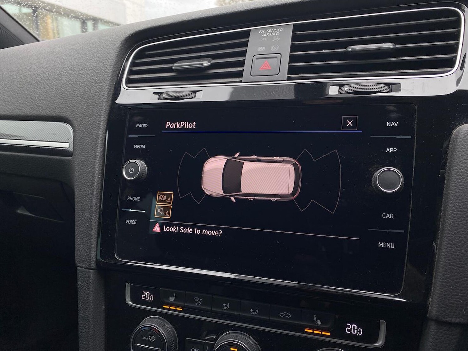 Used Volkswagen Golf 2020 for sale - 76357997: Photo 24