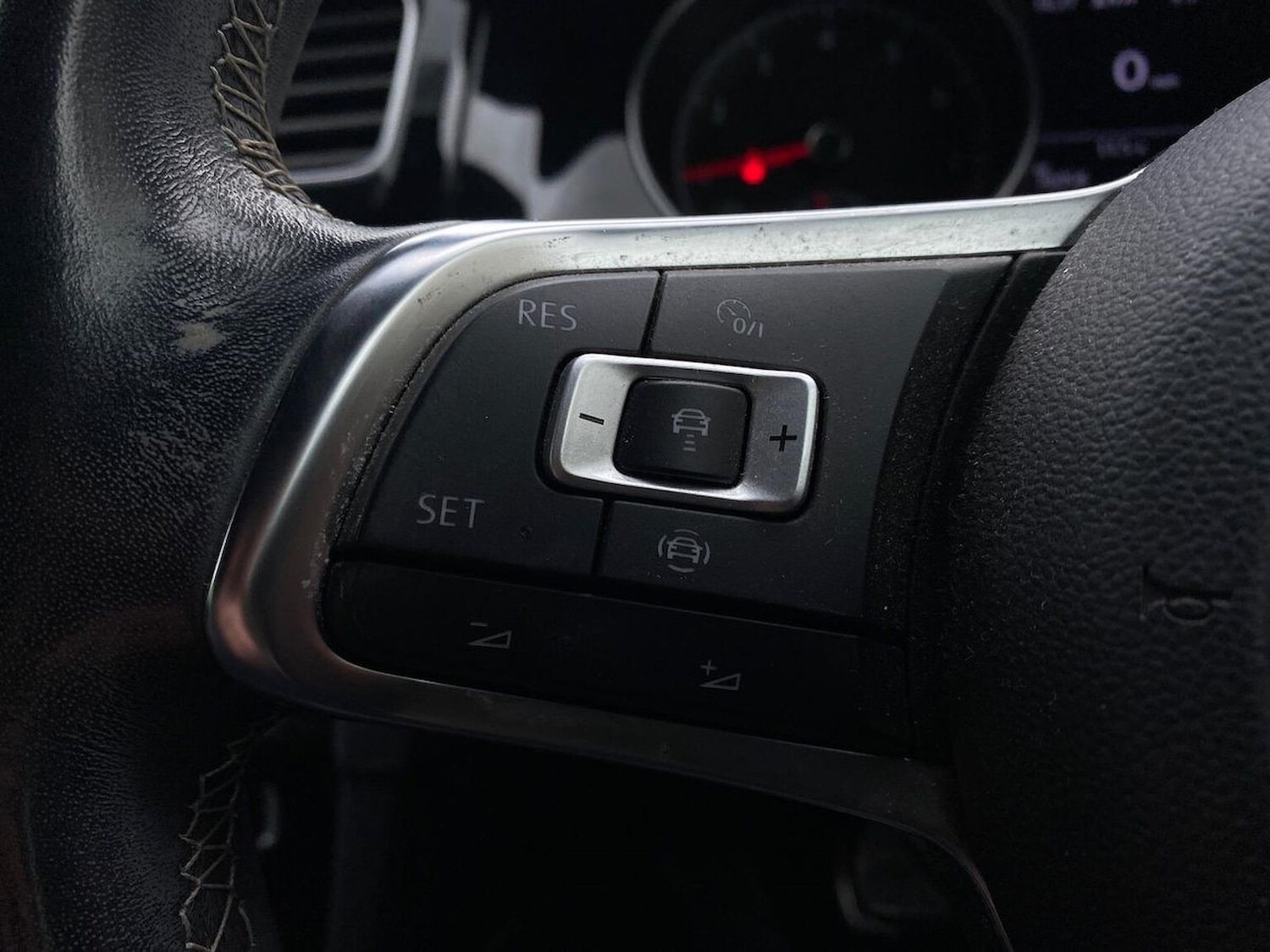 Used Volkswagen Golf 2020 for sale - 76357997: Photo 28