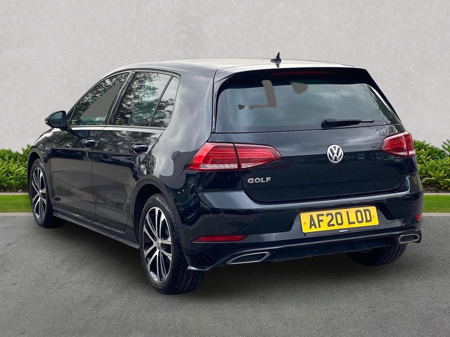 Used Volkswagen Golf 2020 for sale - 76357997: Photo 3