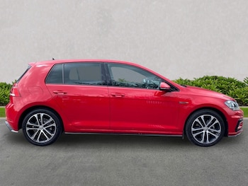 Used Volkswagen Golf 2019 for sale - 78894471: Photo