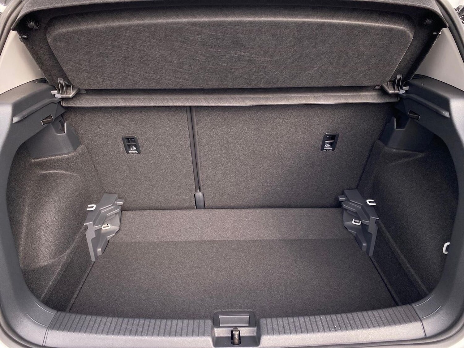 Used Volkswagen T-Cross 2025 for sale - 76142992: Photo 17