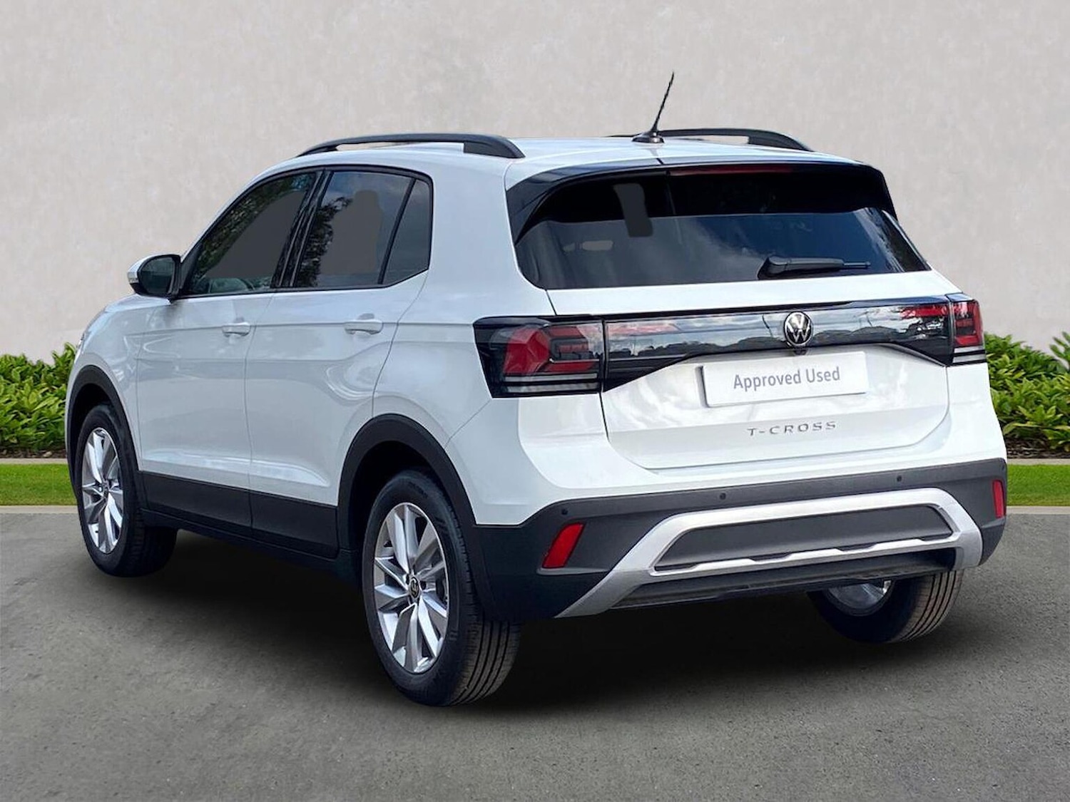 Used Volkswagen T-Cross 2025 for sale - 76142992: Photo 2