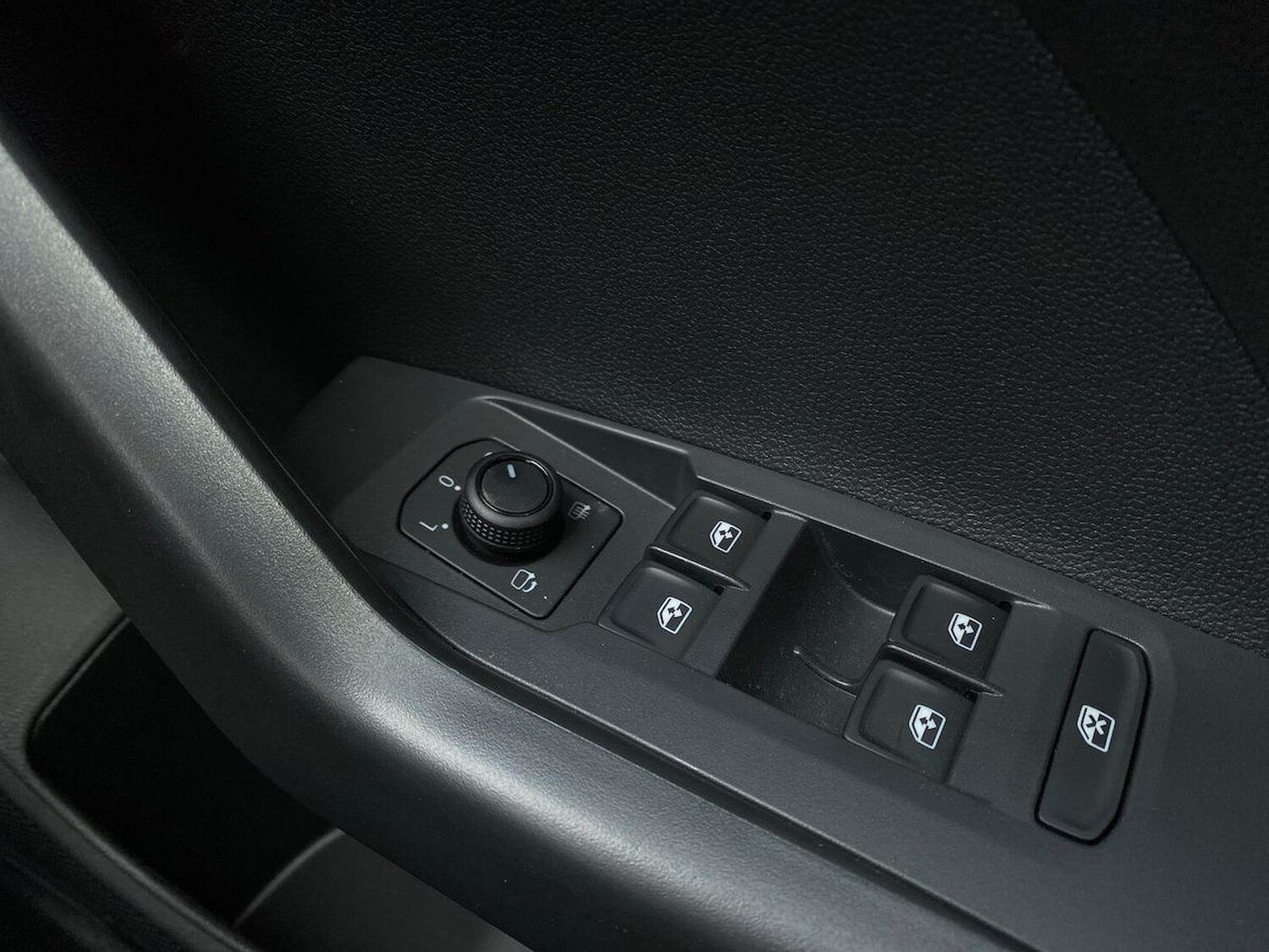 Used Volkswagen T-Cross 2025 for sale - 76142992: Photo 21