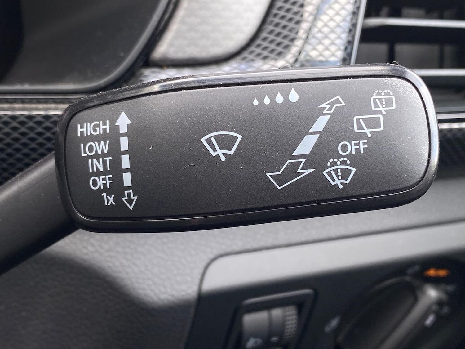 Used Volkswagen T-Cross 2025 for sale - 76142992: Photo 27