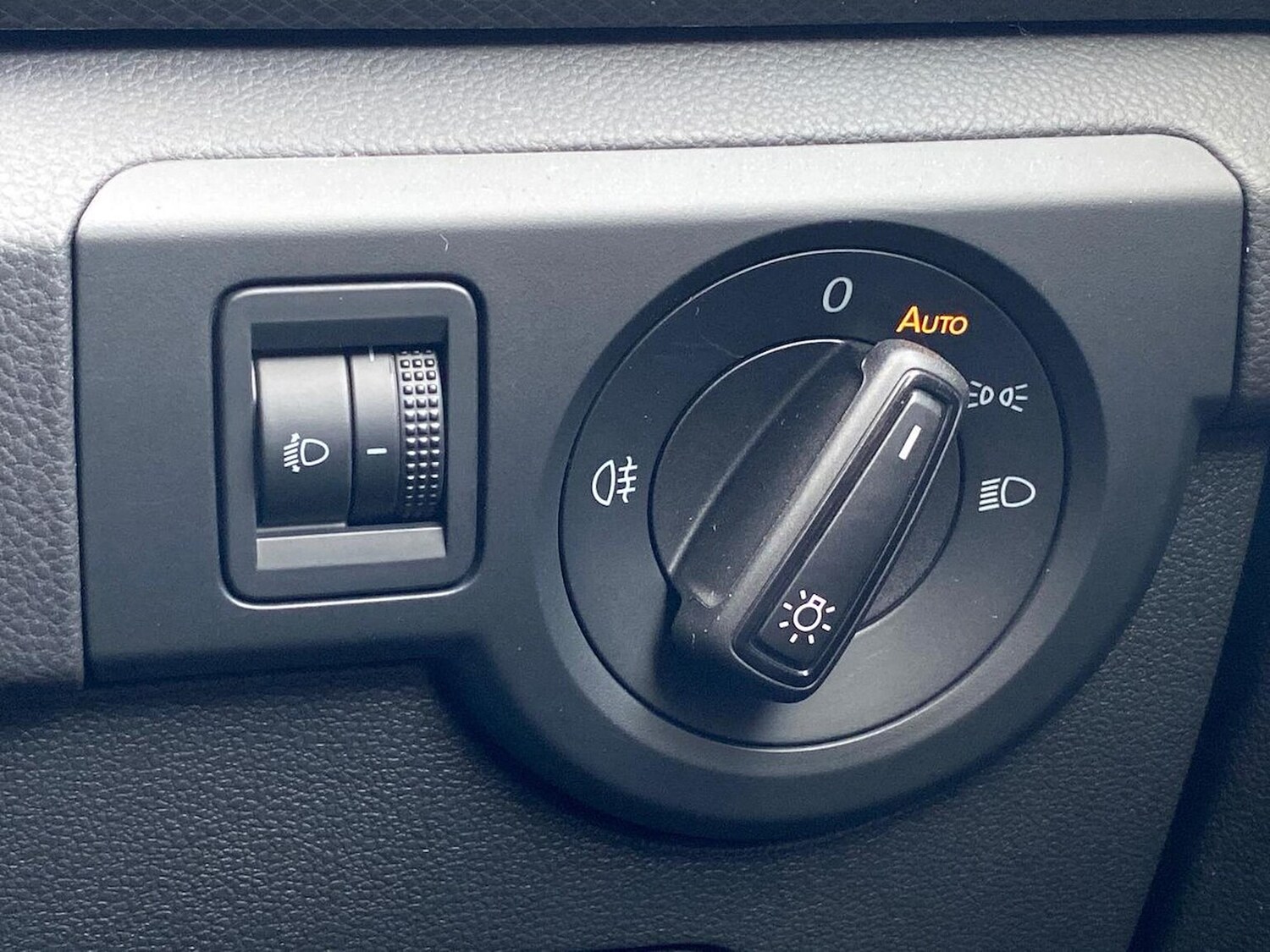 Used Volkswagen T-Cross 2025 for sale - 76142992: Photo 29