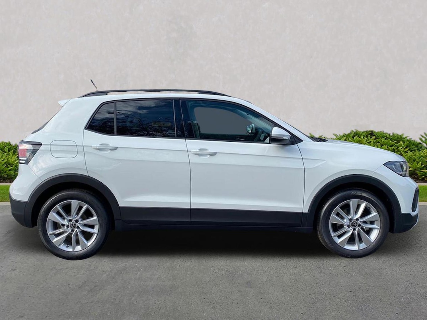 Used Volkswagen T-Cross 2025 for sale - 76142992: Photo 3