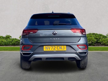 Used Volkswagen T-Roc 2022 for sale - 75968909: Photo