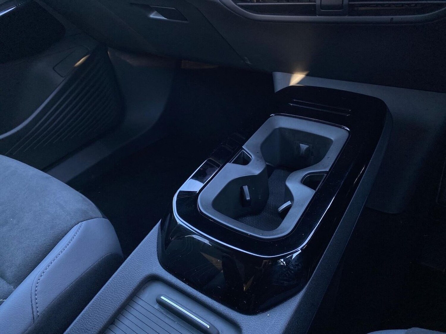 Used Volkswagen ID.4 2025 for sale - 76650266: Photo 14