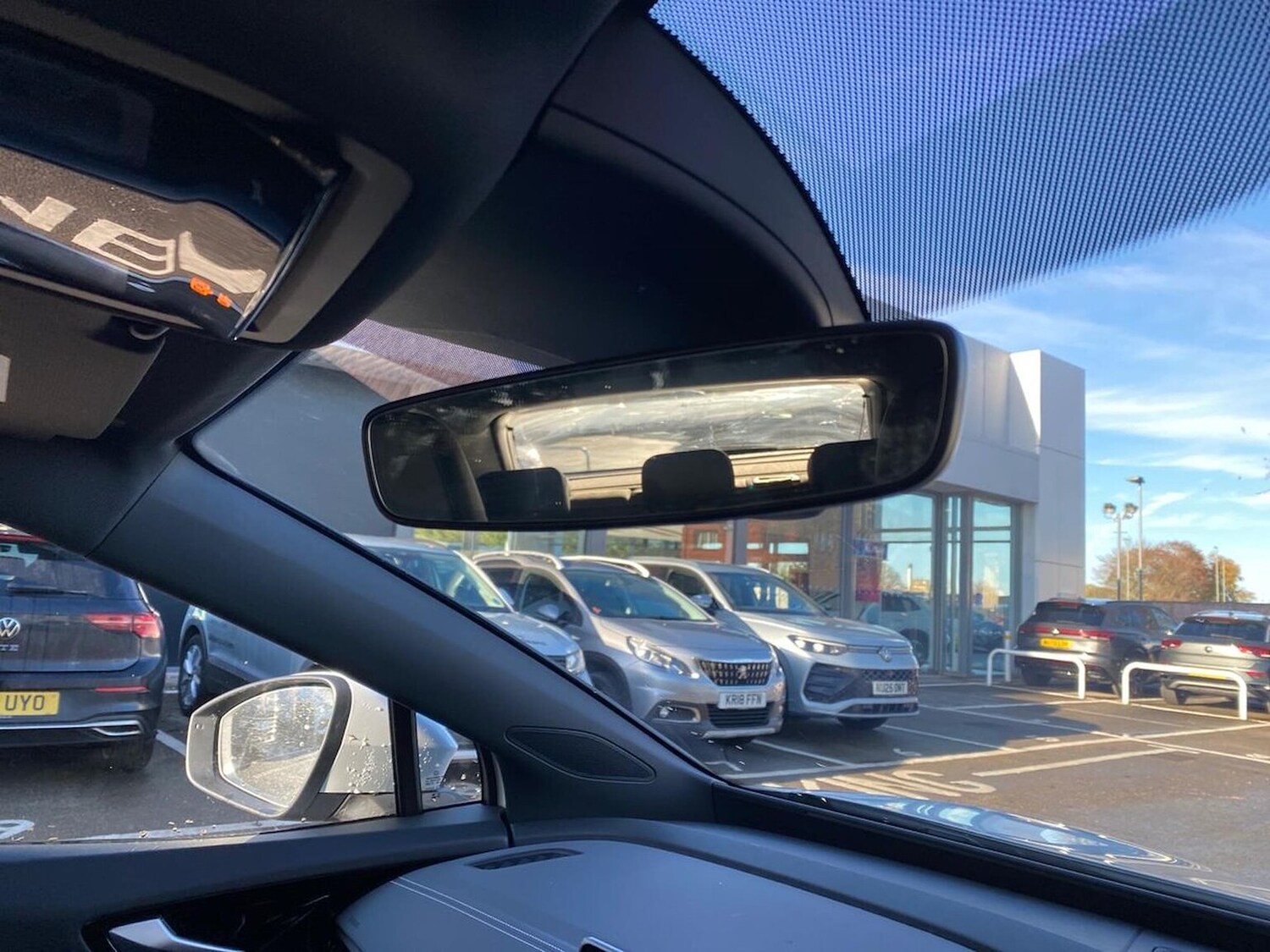 Used Volkswagen ID.4 2025 for sale - 76650266: Photo 15