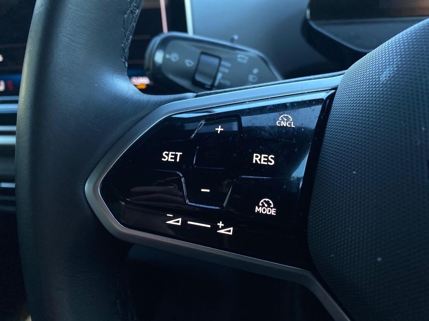 Used Volkswagen ID.4 2025 for sale - 76650266: Photo 28