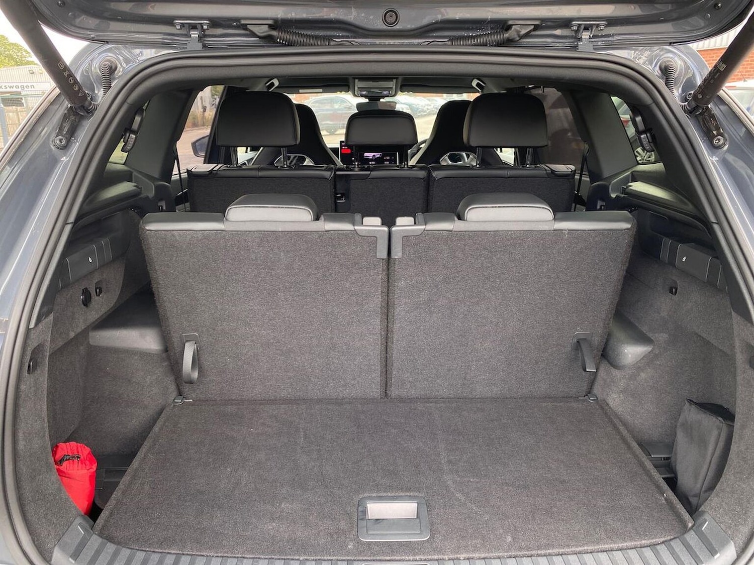 Used Volkswagen Touran 2025 for sale - 78176518: Photo 27