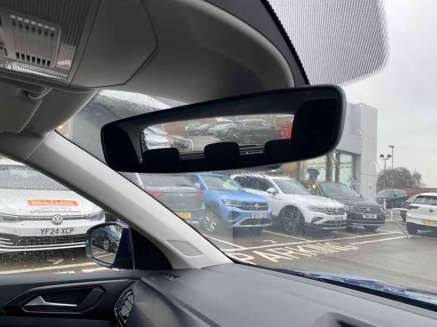 Used Volkswagen T-Cross 2022 for sale - 77555335: Photo 14