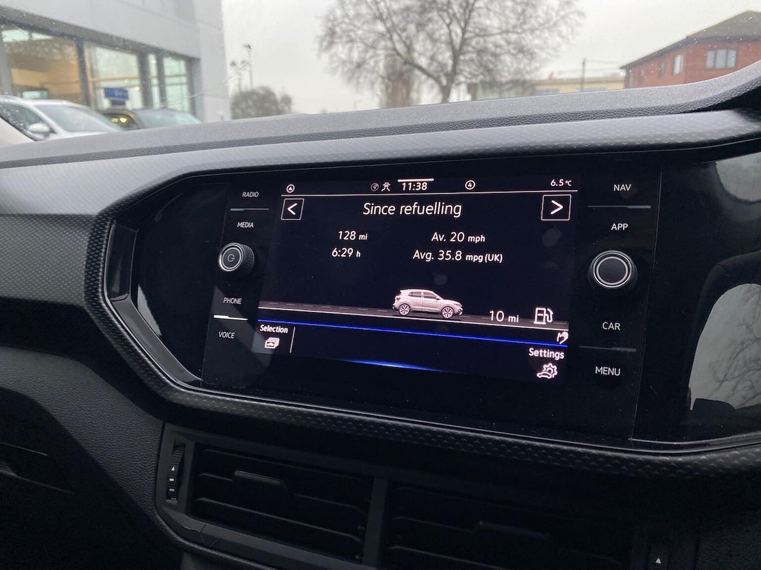 Used Volkswagen T-Cross 2022 for sale - 77555335: Photo 24