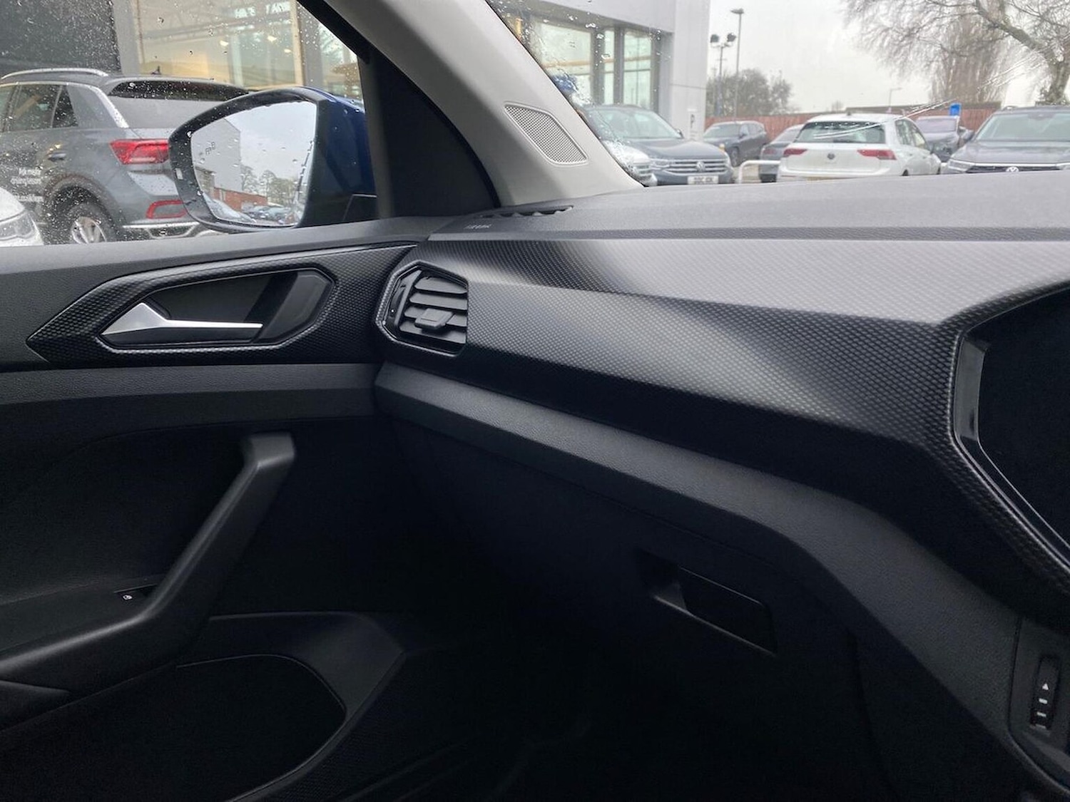 Used Volkswagen T-Cross 2022 for sale - 77555335: Photo 30