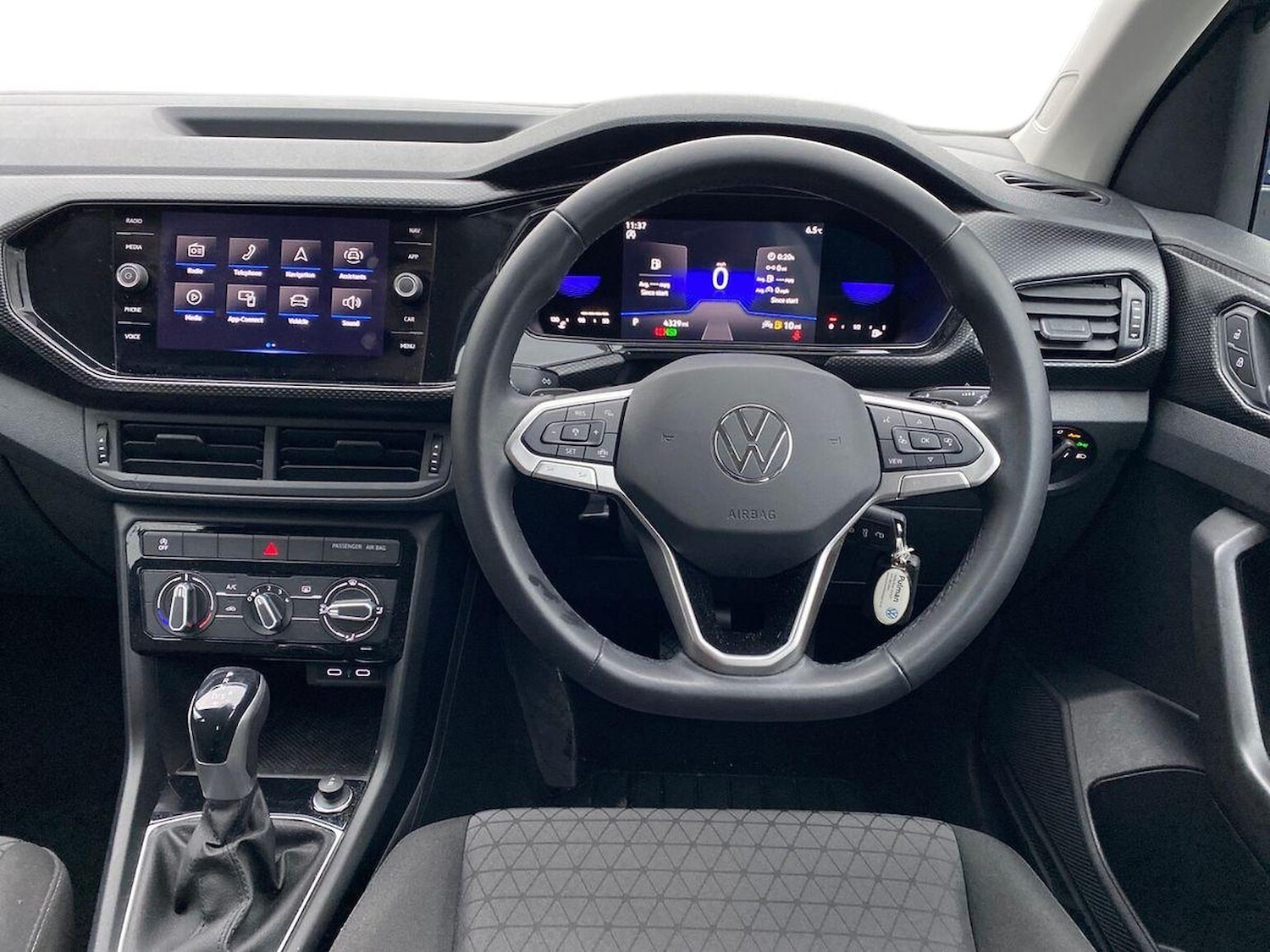 Used Volkswagen T-Cross 2022 for sale - 77555335: Photo 9