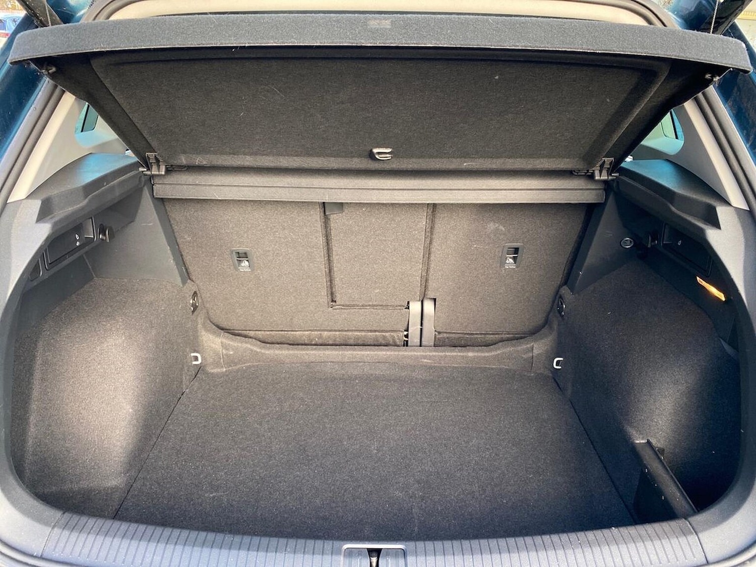 Used Volkswagen Tiguan 2020 for sale - 76735603: Photo 18