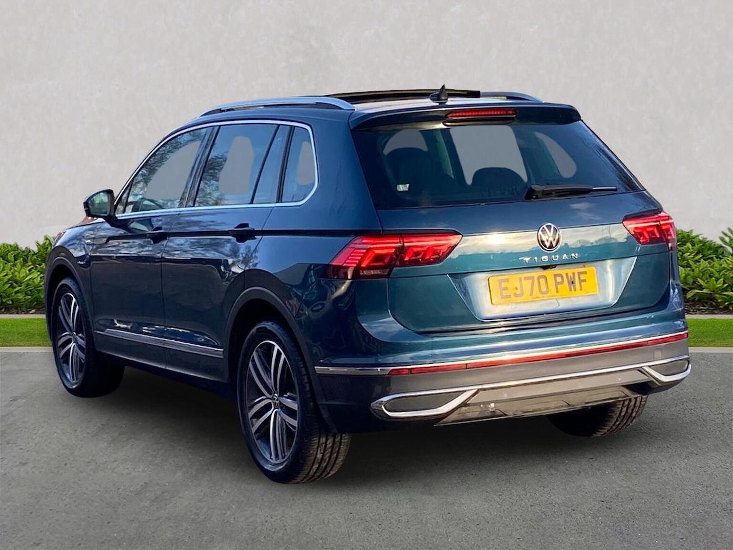 Used Volkswagen Tiguan 2020 for sale - 76735603: Photo 3