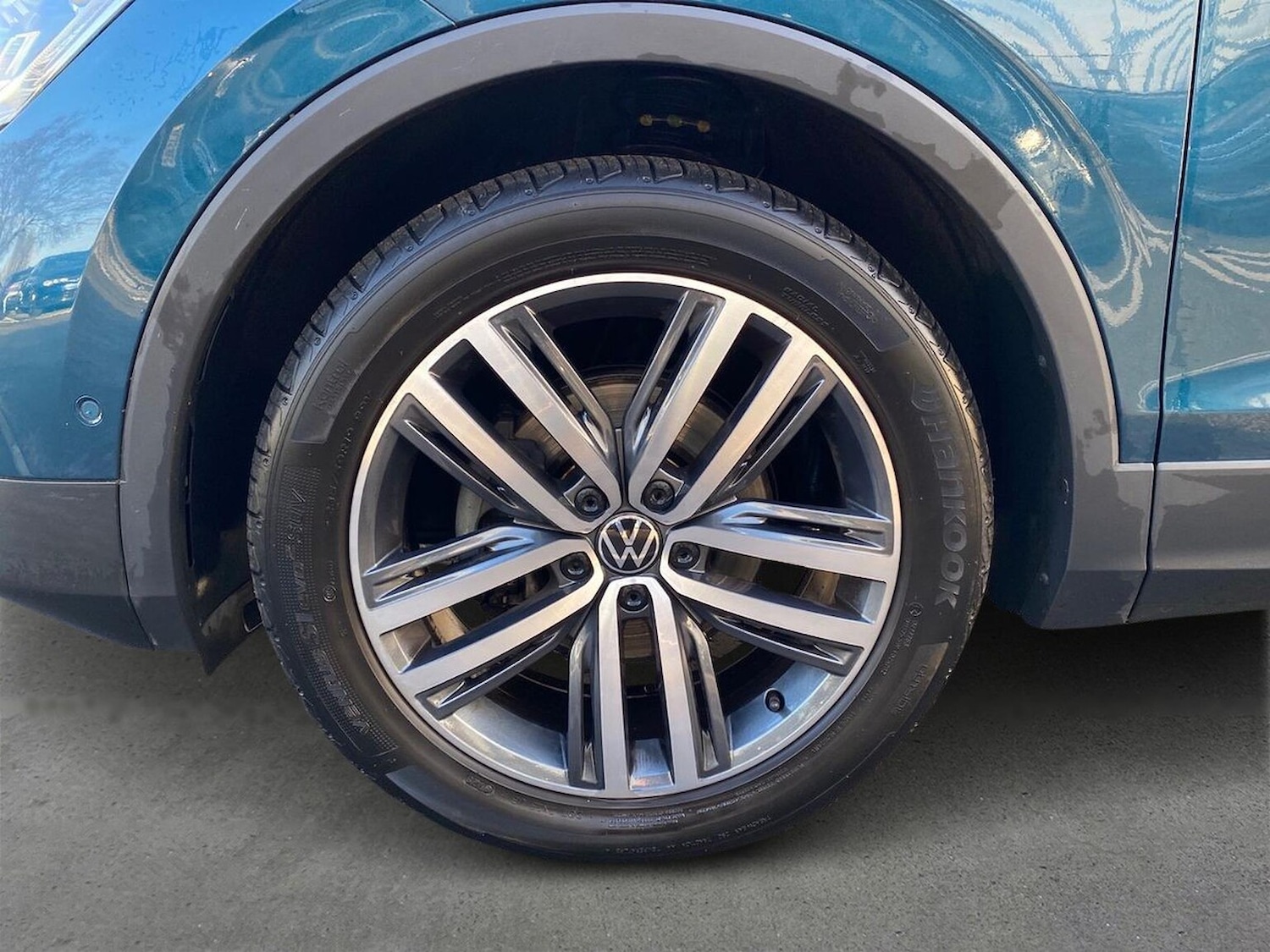 Used Volkswagen Tiguan 2020 for sale - 76735603: Photo 7