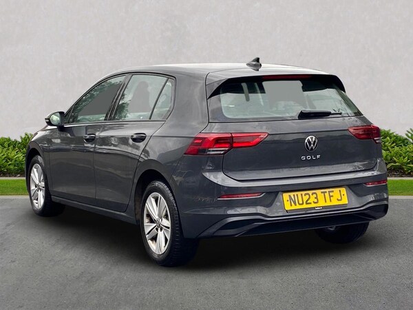 Used Volkswagen Golf 2023 for sale - 76157288: Photo 2