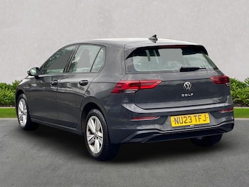 Used Volkswagen Golf 2023 for sale - 76157288: Photo 2