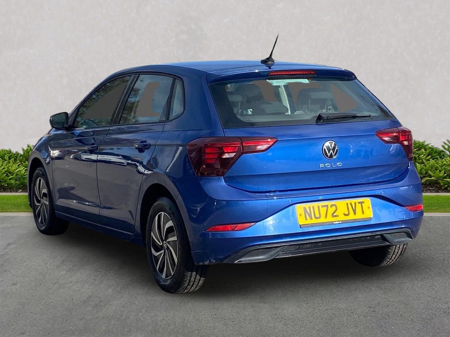 Used Volkswagen Polo 2022 for sale - 76365048: Photo 2
