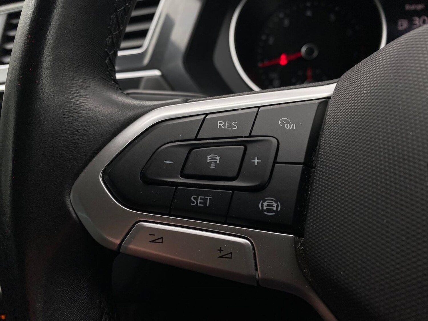 Used Volkswagen Tiguan 2022 for sale - 76263298: Photo 27