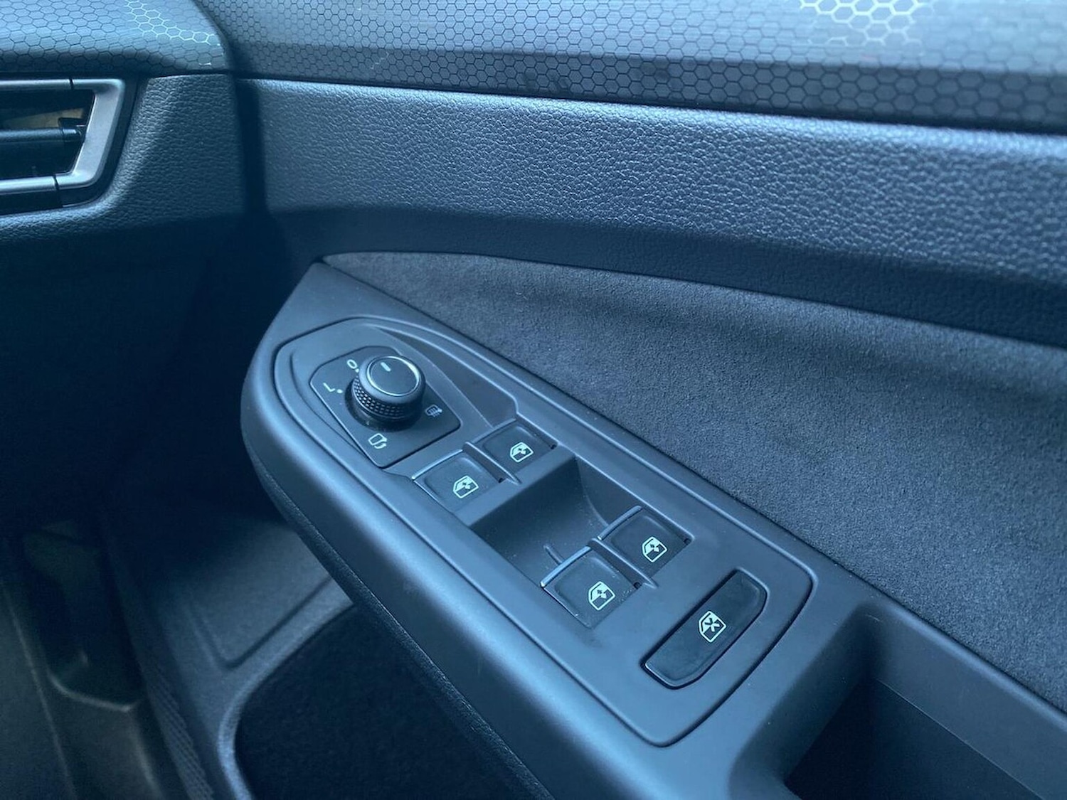 Used Volkswagen Golf 2024 for sale - 78195720: Photo 21