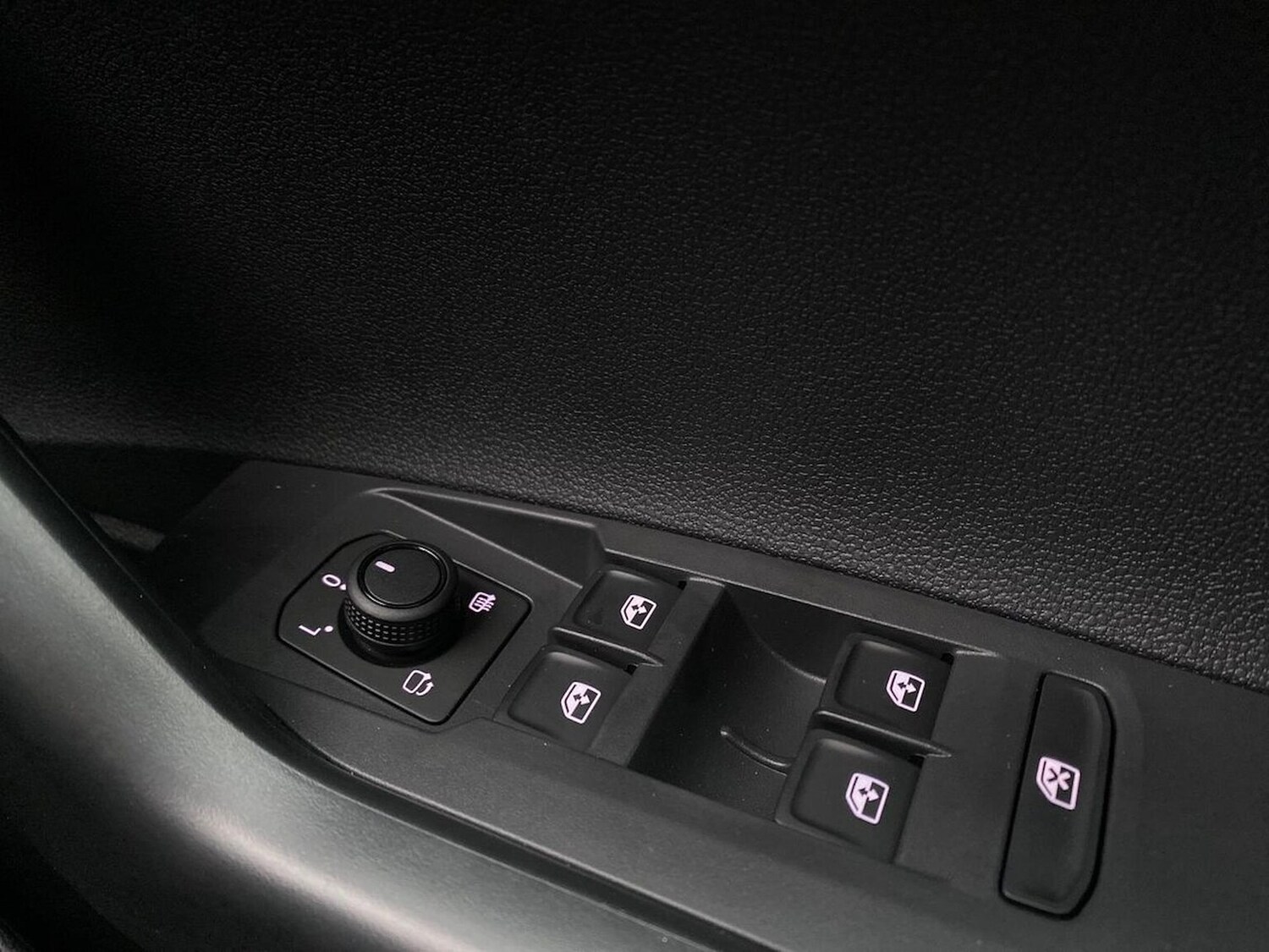 Used Volkswagen Taigo 2025 for sale - 77487557: Photo 21