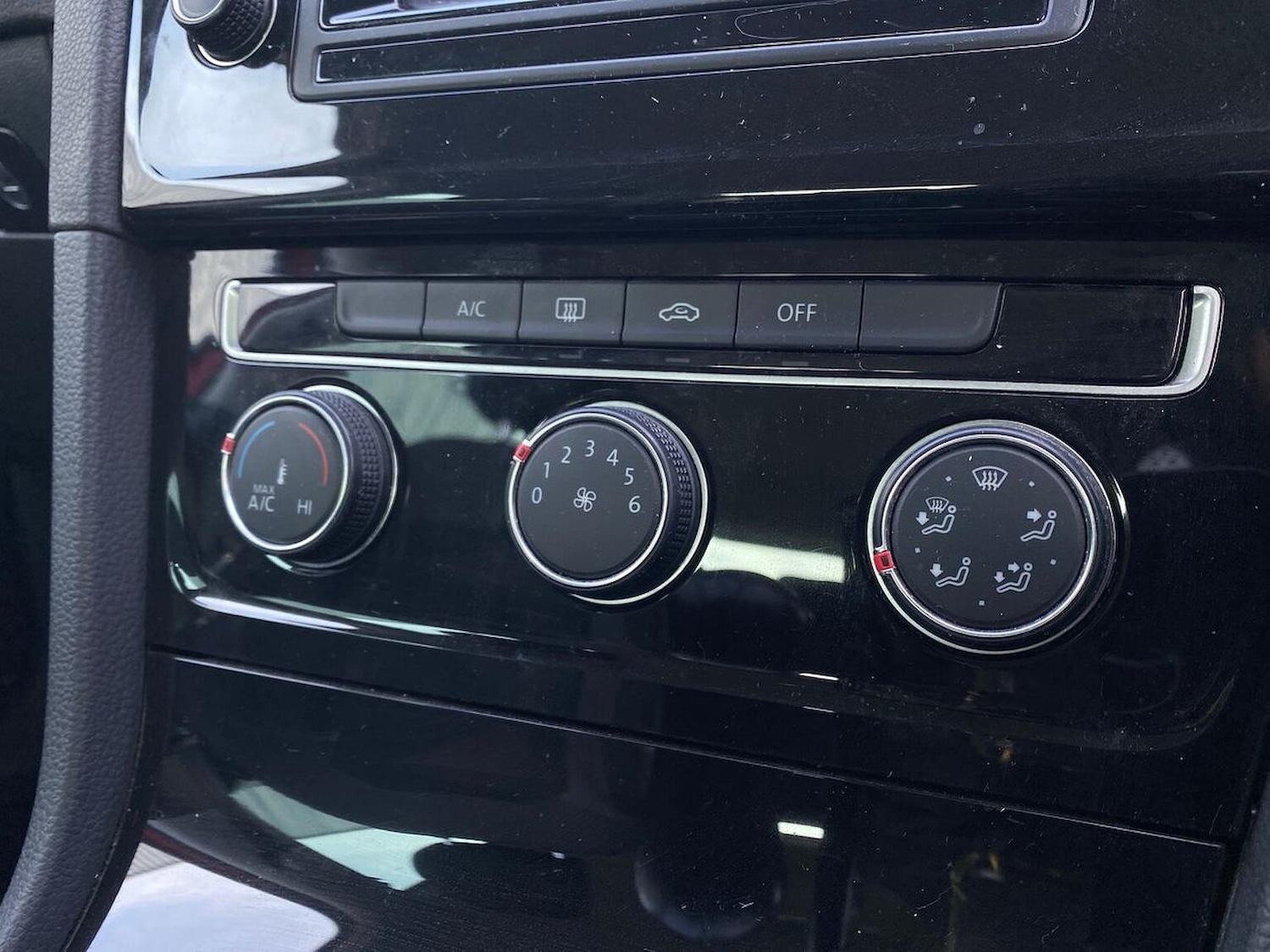 Used Volkswagen Golf 2015 for sale - 76383330: Photo 13