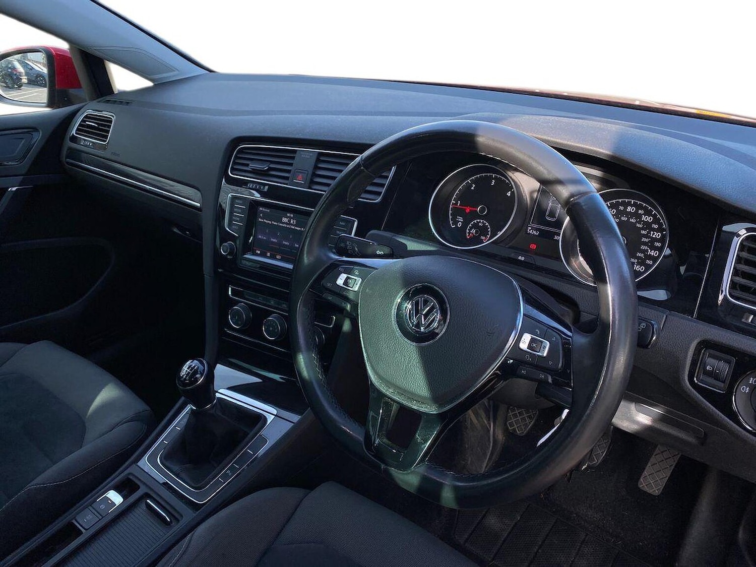 Used Volkswagen Golf 2015 for sale - 76383330: Photo 16