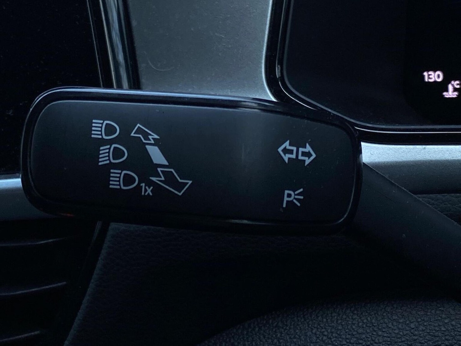 Used Volkswagen T-Roc 2025 for sale - 77069327: Photo 30