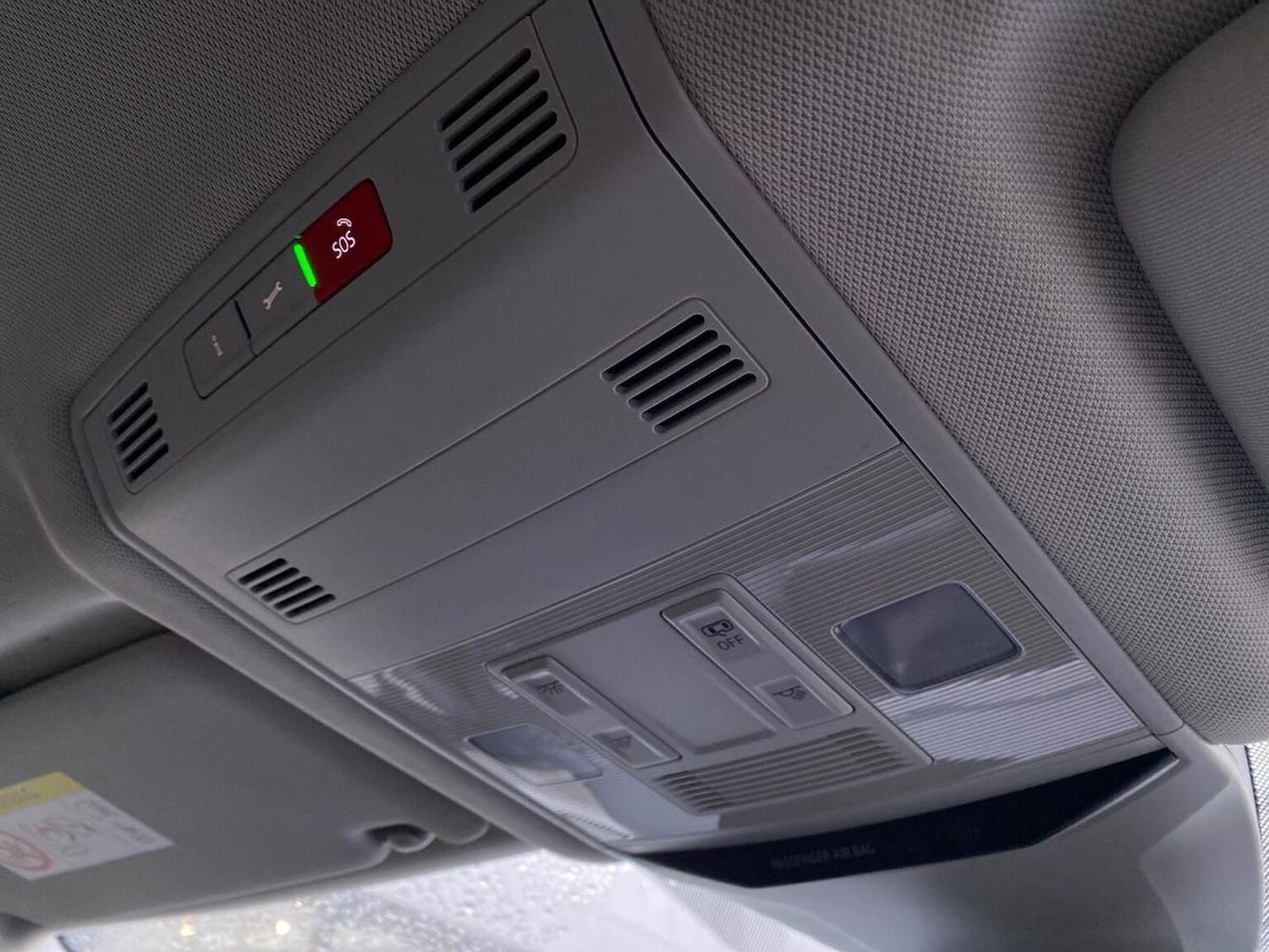 Used Volkswagen T-Roc 2025 for sale - 77069327: Photo 33