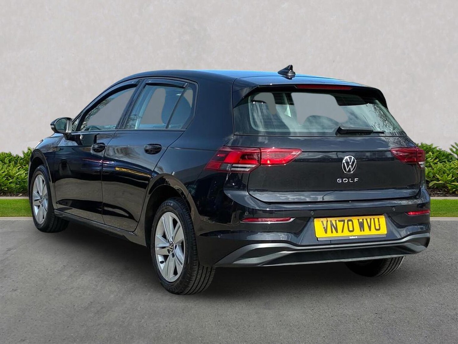 Used Volkswagen Golf 2020 for sale - 78211170: Photo 2